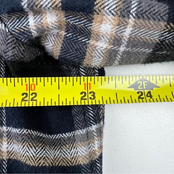 Men's Banana Republic Factory Blue Flannel Shirt - Picture 6 of 10